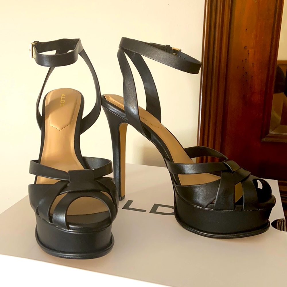 Aldo platform black sexy heels 👠
